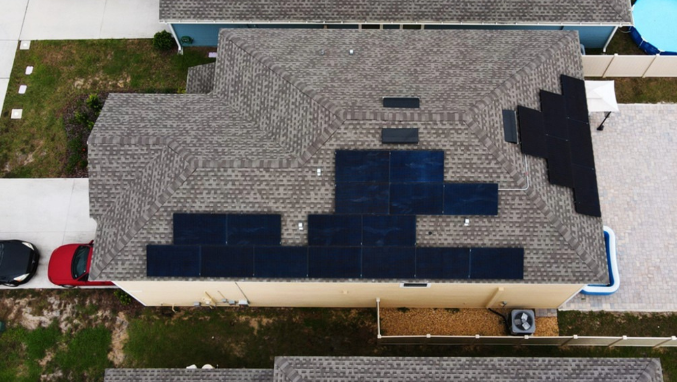 Pricila is thrilled with their new 8.14 kW solar system from Evergreen Solar.