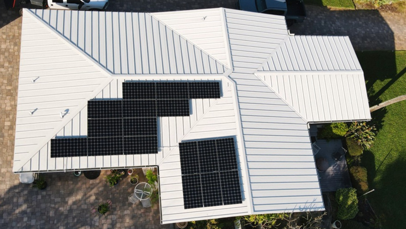 "It's a win-win situation," exclaims Steven. Their new 7.23. kW solar system from Evergreen Solar is not just about the environmental benefits; it's also about the financial upside.